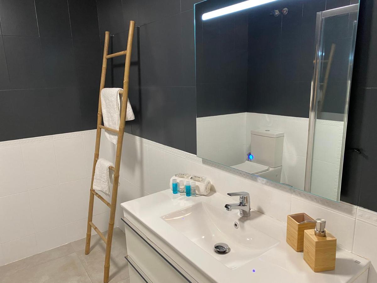Апартаменты Urban Flat Malaga Centro Экстерьер фото