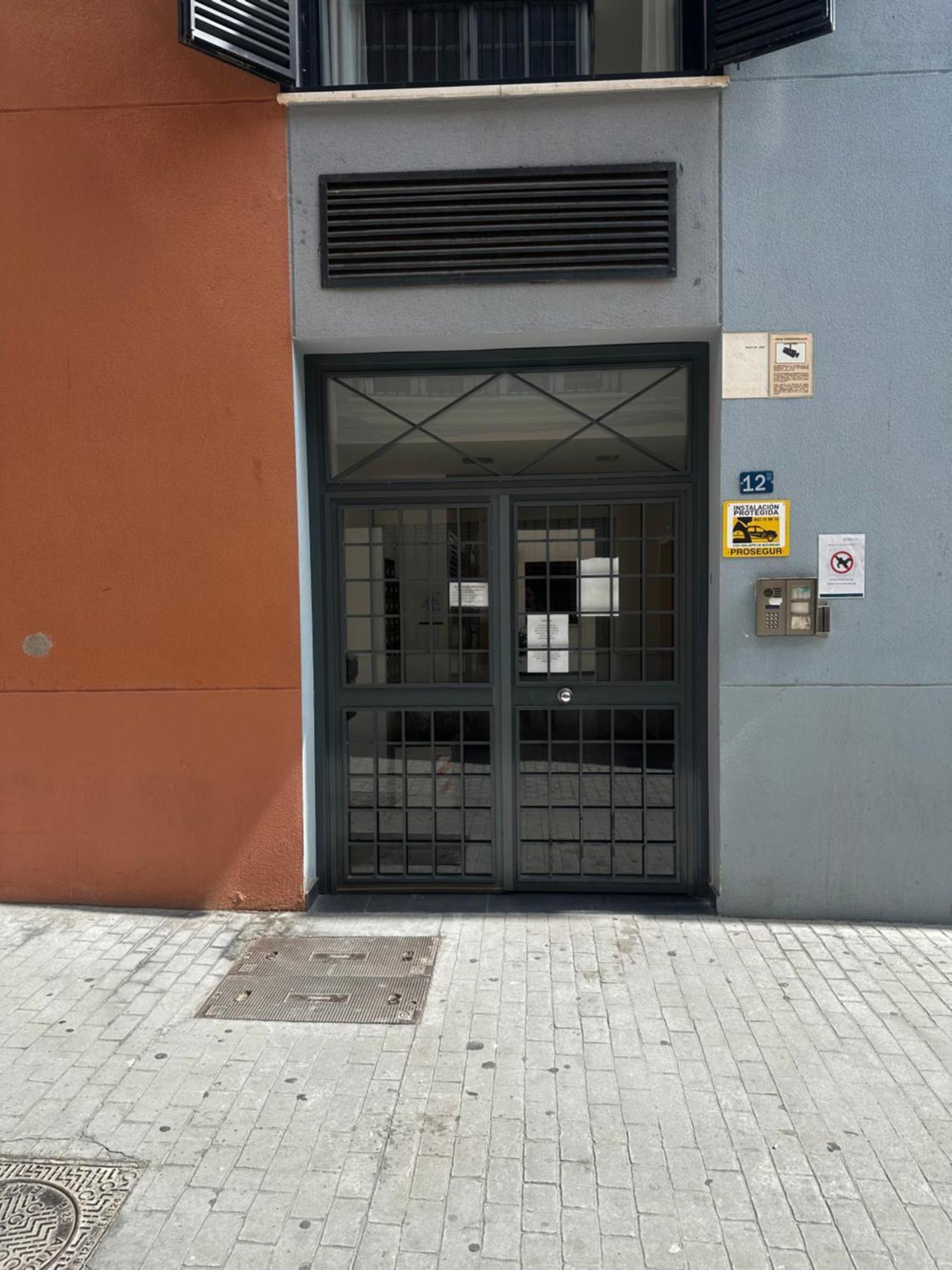Апартаменты Urban Flat Malaga Centro Экстерьер фото